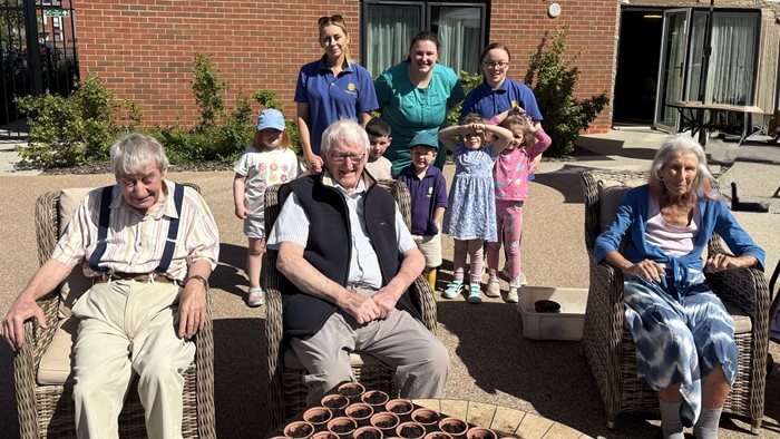 Ladden View teamed up with a local nursery for a special gardening session. 